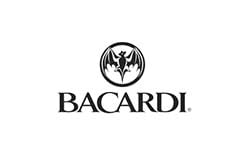 Sistema audio para visitas guiadas em grupo Bacardi Martini Production